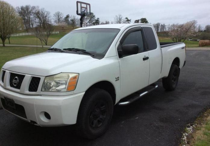 2004 Nissan Titan in London, Kentucky